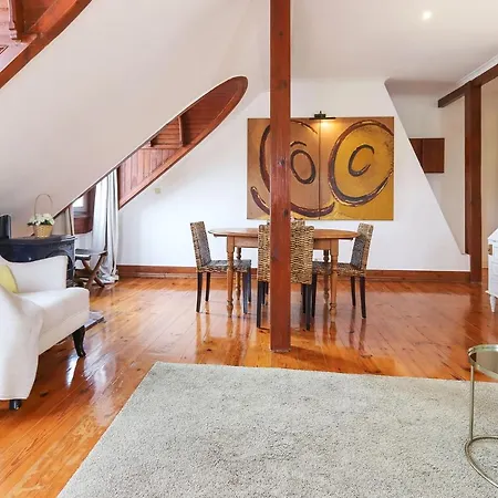 Estrela Panoramic Views By Homing Apartman