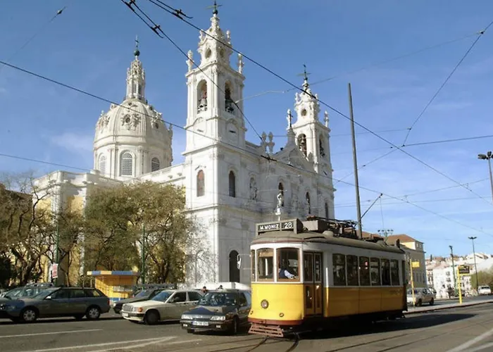 公寓 Estrela Panoramic Views By Homing *